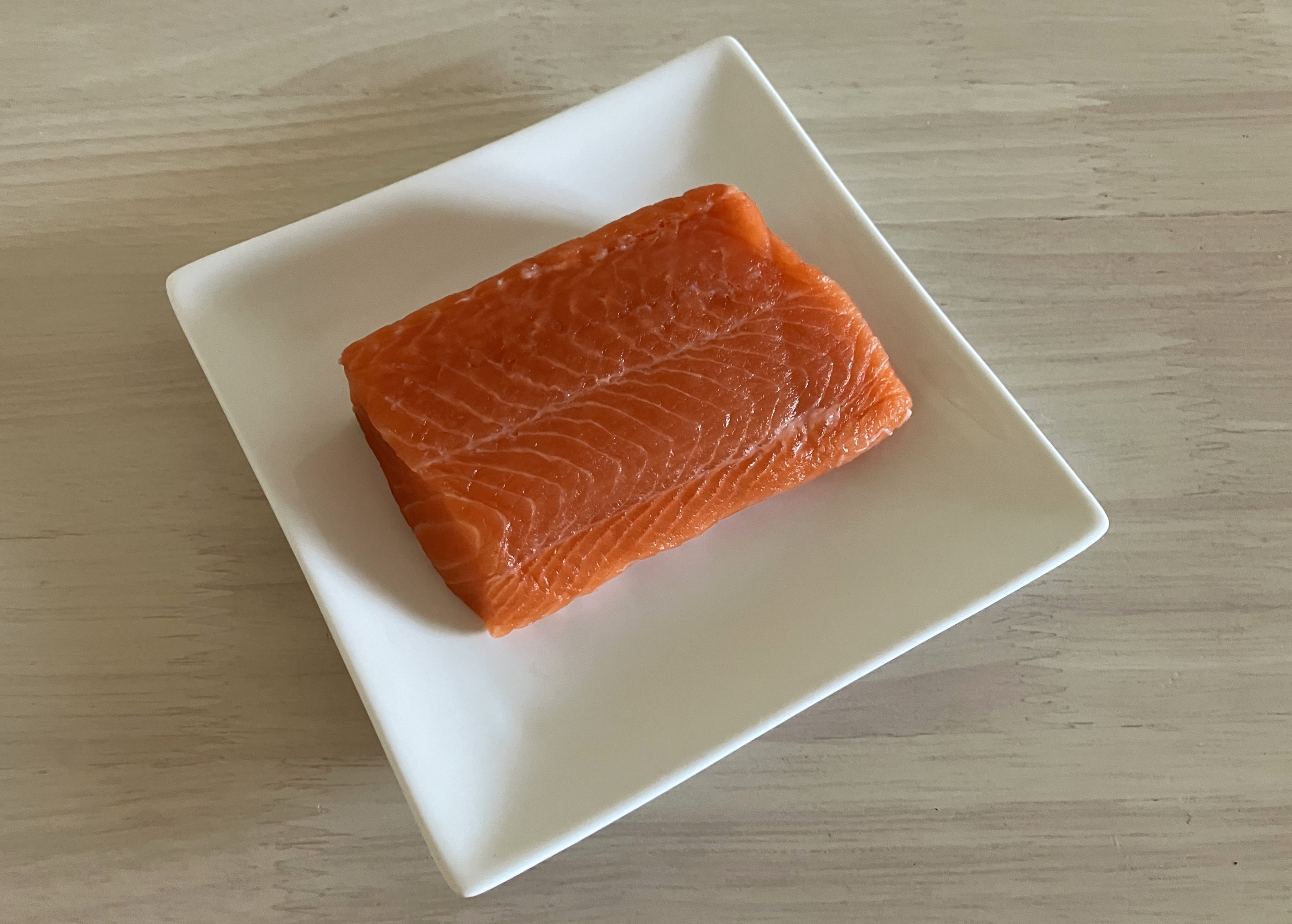 5. 冷蔵庫に入れ、半日解凍。半解凍の状態で取り出しましょう