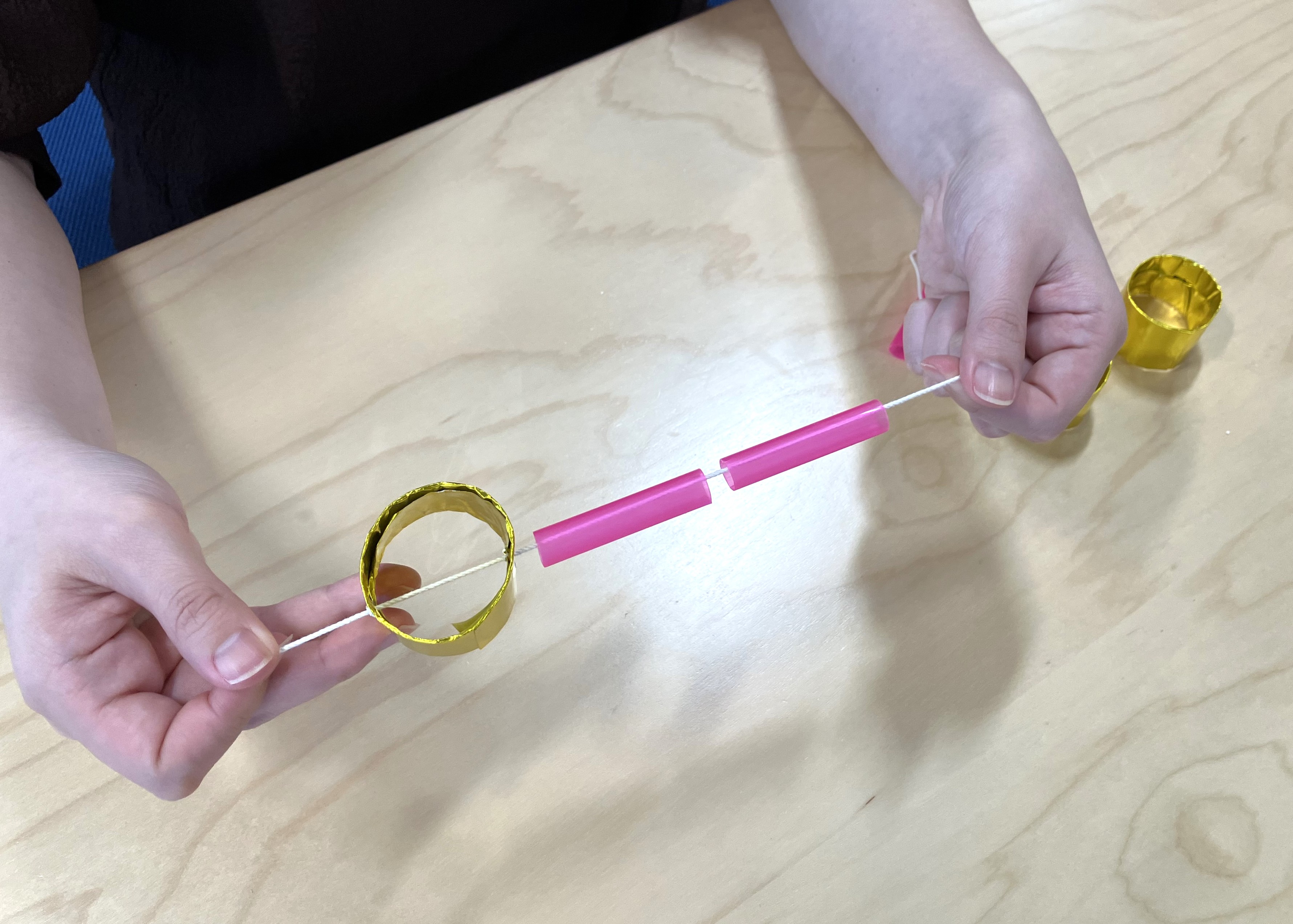 4. 胴体と、手・腕、足・脚を組み立てます